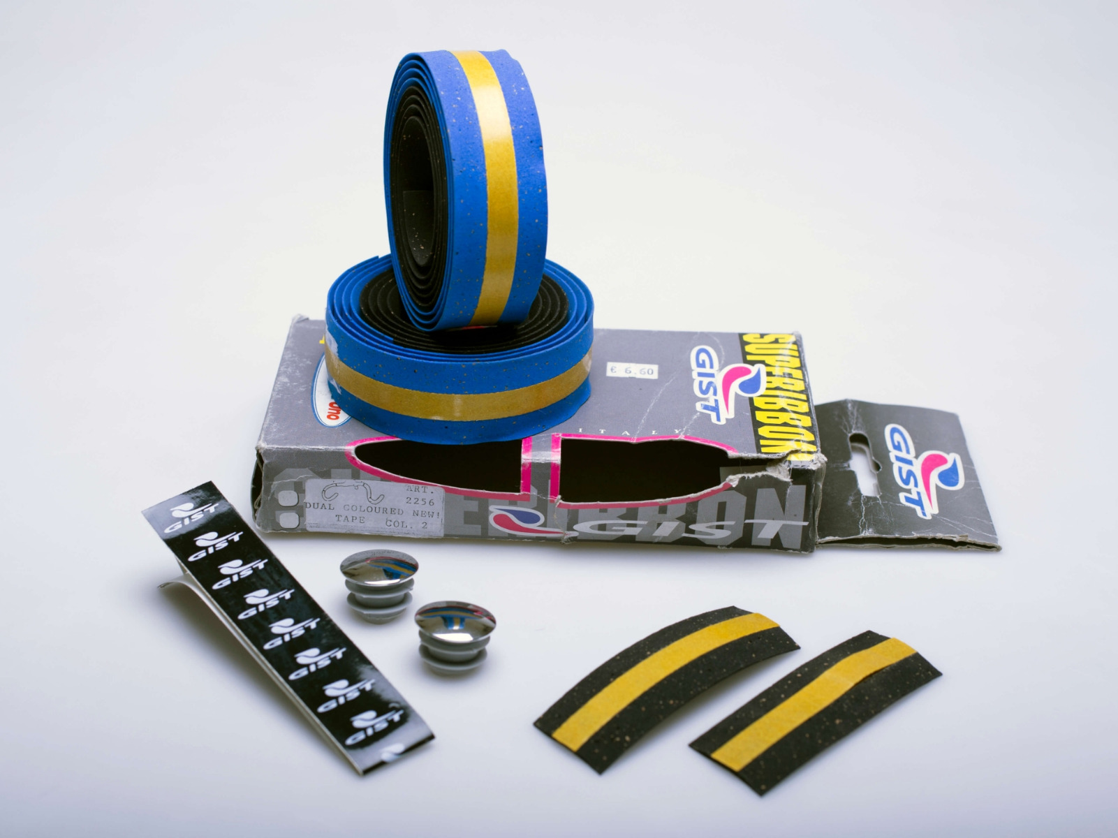 Gist Superibbon dual coloured handlebar tape set (blue to black)